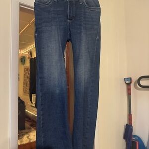 Wrangler Women's Straight Leg Jeans in Deep Blue
